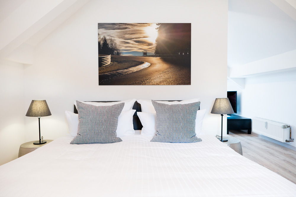 Spacious and luxurious suites are offered at Apex Nürburg hotel.