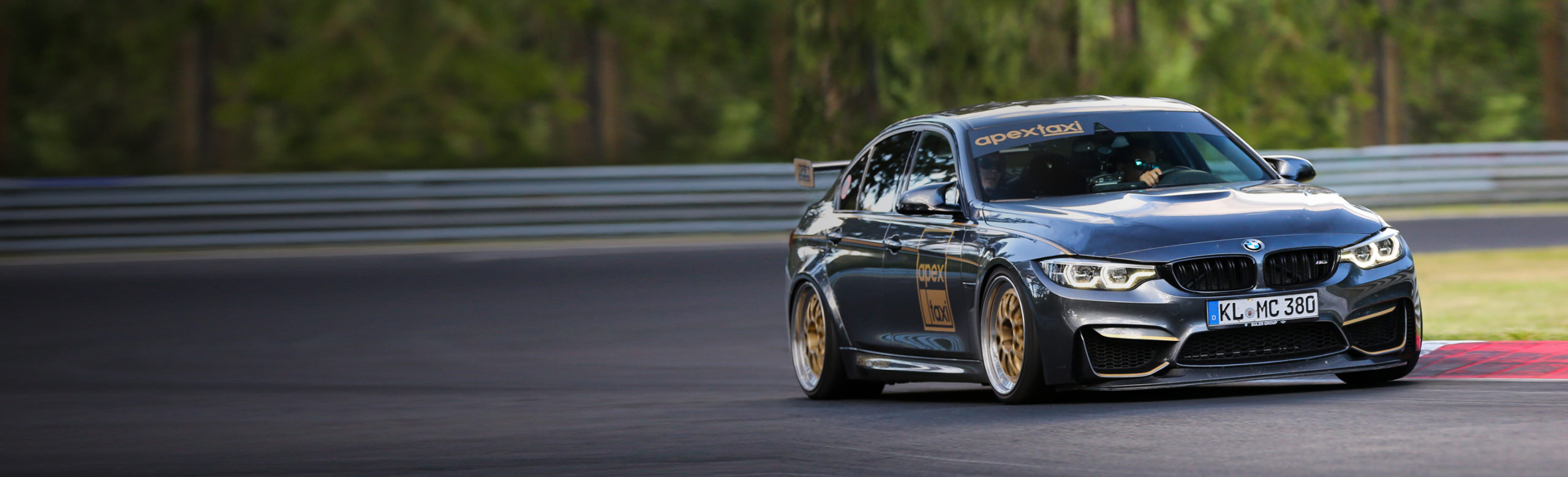 With the Nürburgring Taxi you can have the lap of a lifetime