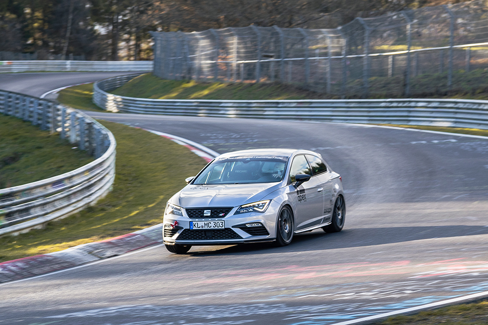 SEAT Leon Cupra 300 - Apex Nuerburg