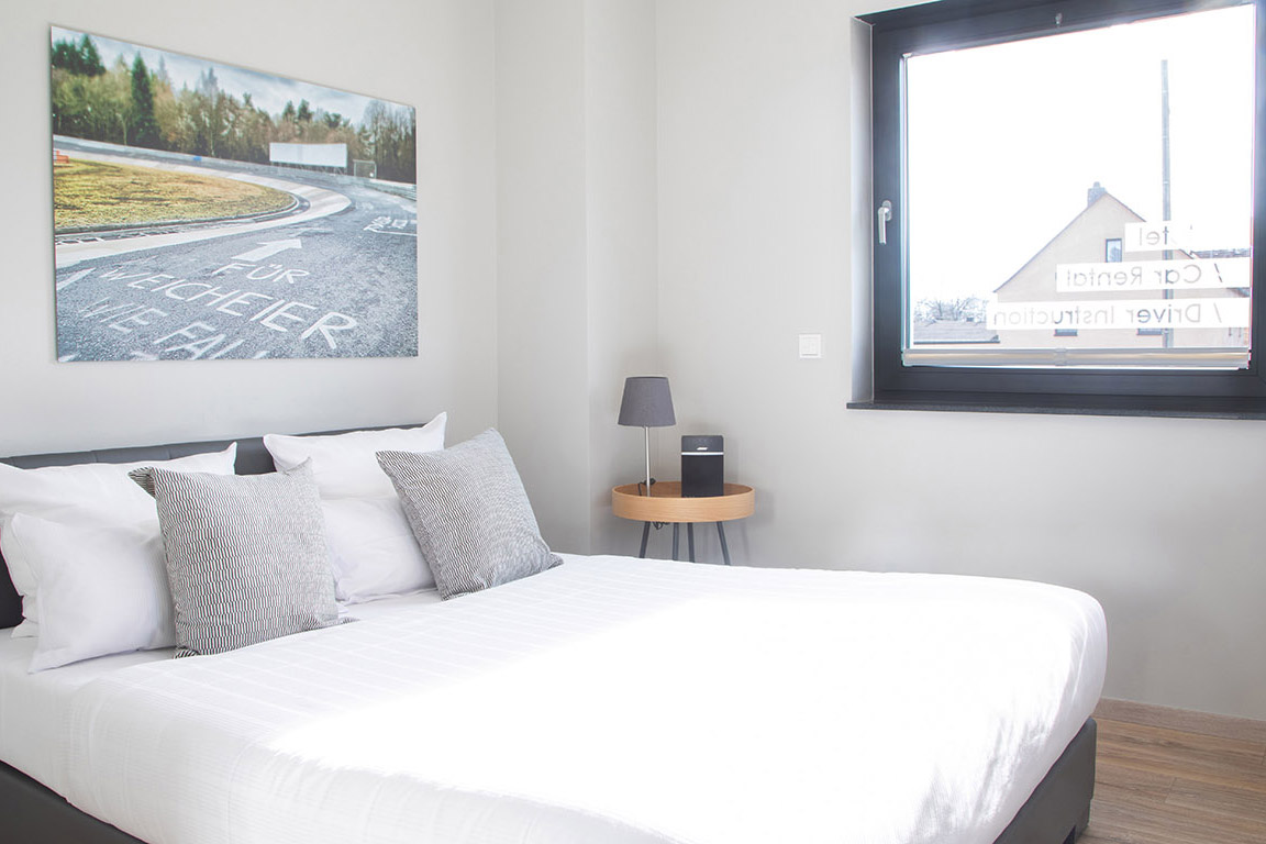 We offer luxury double rooms at Apex hotel, where you can relax after a great racing experience at the track.